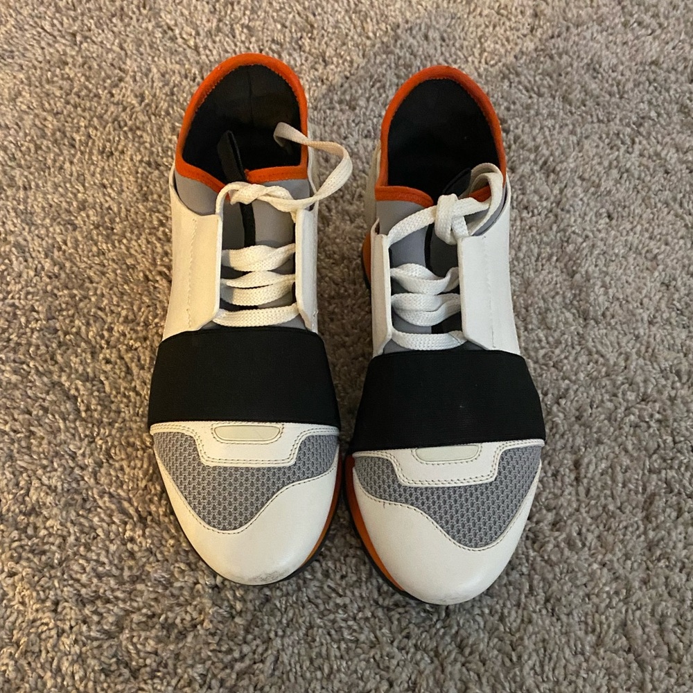 Balenciaga Classic Runner! 35EU